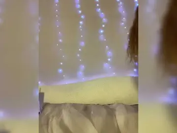 -Bombshell-  live sex cam