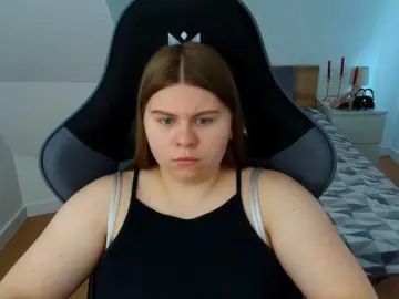 AbbyMint  live sex cam