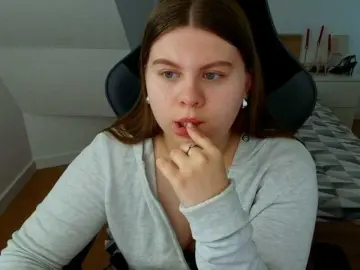AbbyMint  live sex cam