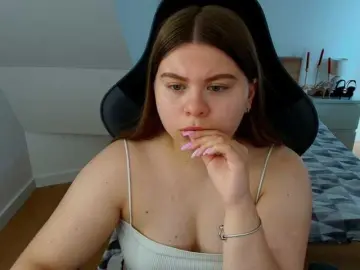 AbbyMint  live sex cam