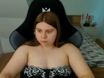 AbbyMint  live sex cam