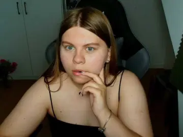 AbbyMint  live sex cam