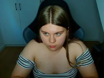 AbbyMint  live sex cam