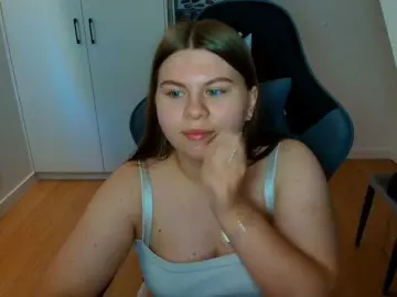 AbbyMint  live sex cam