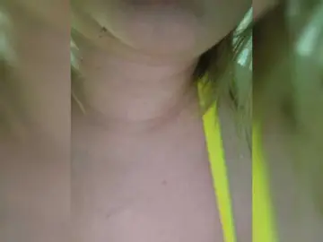 Angilika  live sex cam