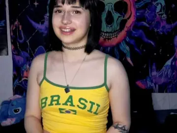 CatherynDowns  live sex cam