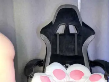 CatherynDowns  live sex cam