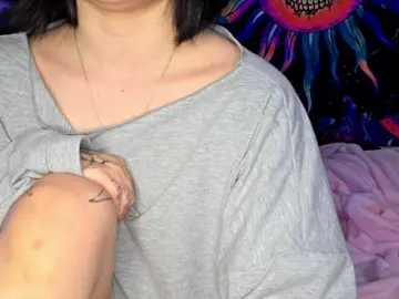 CatherynDowns  live sex cam