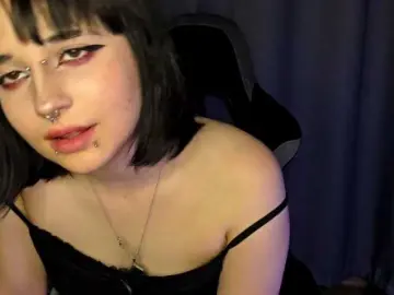 CatherynDowns  live sex cam