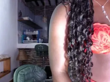 Cuddle-Cate  live sex cam