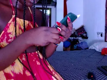 Cuddle-Cate  live sex cam