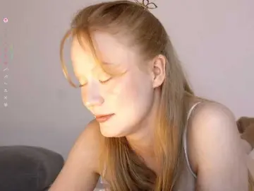 CuteShine  live sex cam