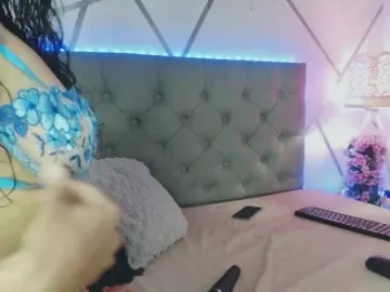 EMMAAA-STOONEE  live sex cam