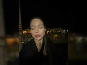 Kriska777  live sex cam