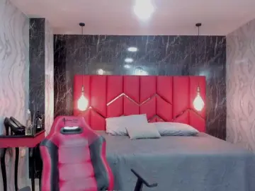 LatinaHoleQueen-1  live sex cam