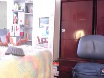 Rapunzell--  live sex cam