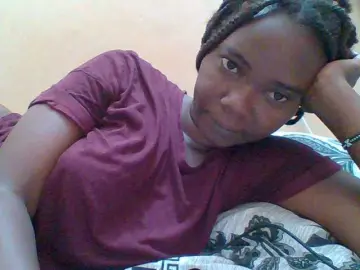 Sexyebonygal  live sex cam