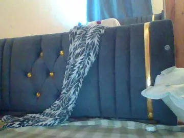 Sexyebonygal  live sex cam