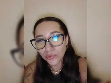 Sofa999  live sex cam