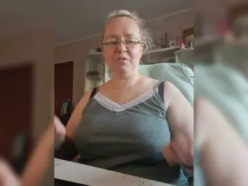 Viola27  live sex cam