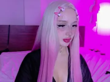 Lolykari  live sex cam