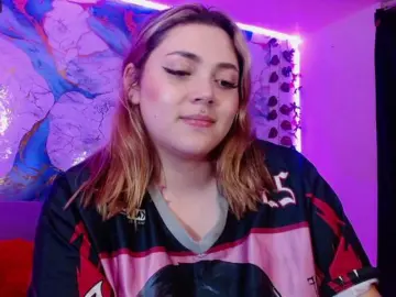 Mia-rauge  live sex cam