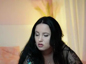 AdelineMoon  live sex cam