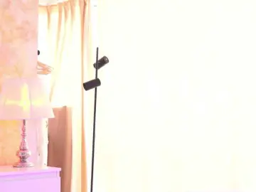 ArtTeasee  live sex cam