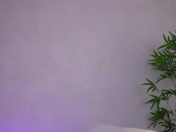 ArtTeasee  live sex cam