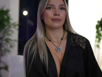 ArtTeasee  live sex cam