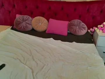 JessicaaMoore  live sex cam