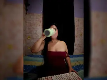 Ranialatif  live sex cam