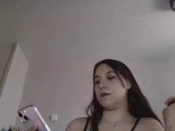 RiannaPulsa  live sex cam