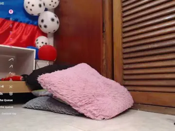Taliana21T  live sex cam