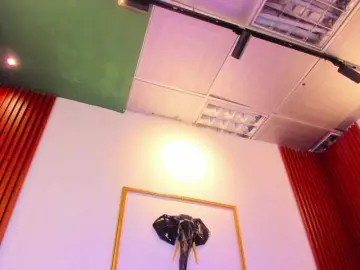 Zayyda  live sex cam