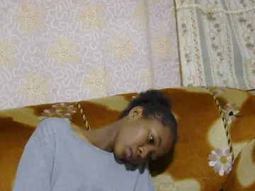 Lunaeva  live sex cam