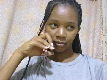 Lunaeva  live sex cam