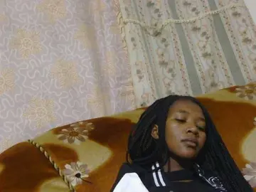 Lunaeva  live sex cam