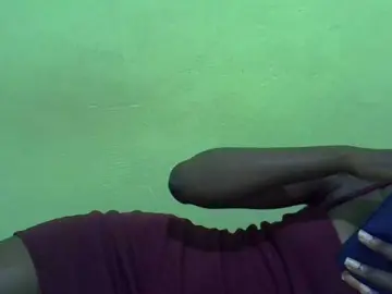 Bubbly-Bliss  live sex cam