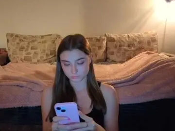 ChristiaPettet  live sex cam