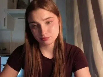 ChristiaPettet  live sex cam