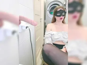 Dream-me-summer  live sex cam