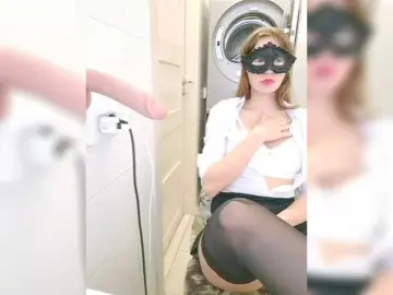 Dream-me-summer  live sex cam