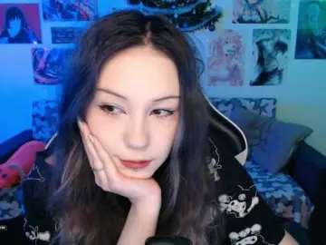 Hugo-Min  live sex cam