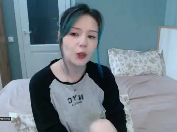 Hugo-Min  live sex cam