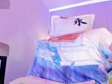 Krystin1  live sex cam