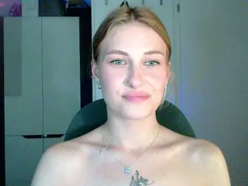 Lili-swet  live sex cam