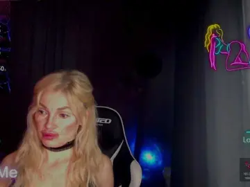 Margo77-1  live sex cam