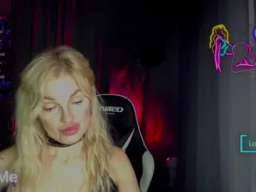 Margo77-1  live sex cam