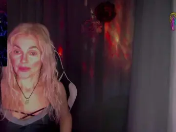 Margo77-1  live sex cam